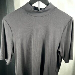 Athleta Women's Black Activewear Top XL Athleisure Minimalist Workout Layer